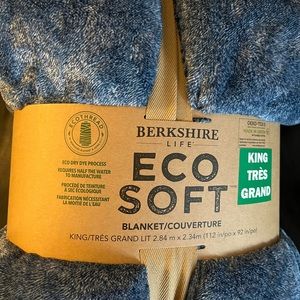 BERKSHIRE LIFE ECO SOFT KING SIZE BLANKET